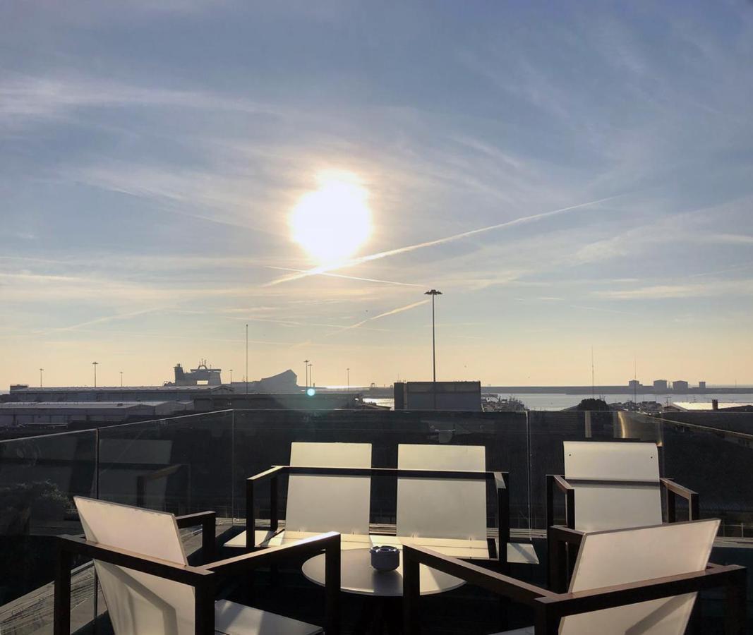 O Valentim Hotell Matosinhos  Exteriör bild